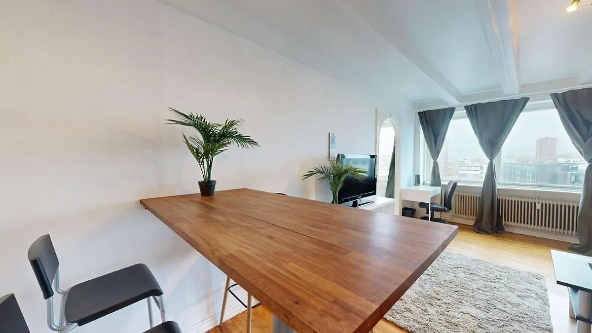 Cozy Vesterbro Apt Aalborg Apartment