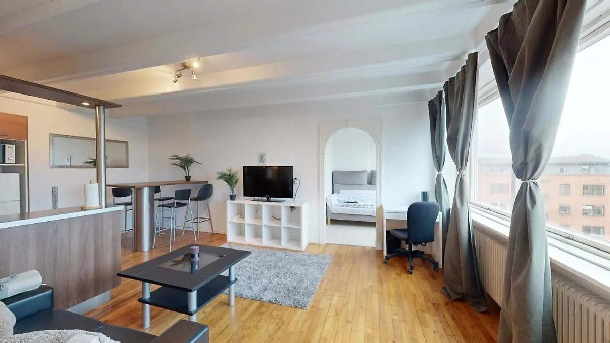 Cozy Vesterbro Apt Aalborg Apartment
